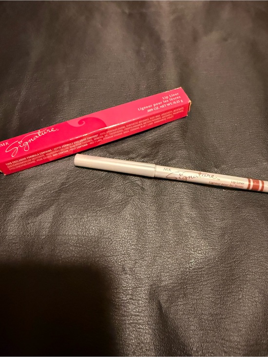 Mary Kay Other - Neutral Lip Mary Kay Signature Lip Liner - Neutral
